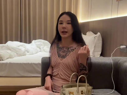杏吧原创・今天化身符文战士约了个有点酷的妹子・史莱姆