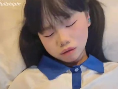 约啪调教极品清纯嫩妹・下面太紧了每次抽插都被紧紧撑开・都快被操哭了・鱼哥